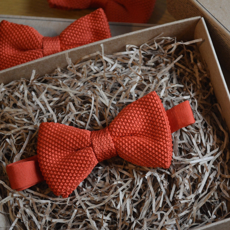 Red Waffle Knitted Wedding Bow Tie
