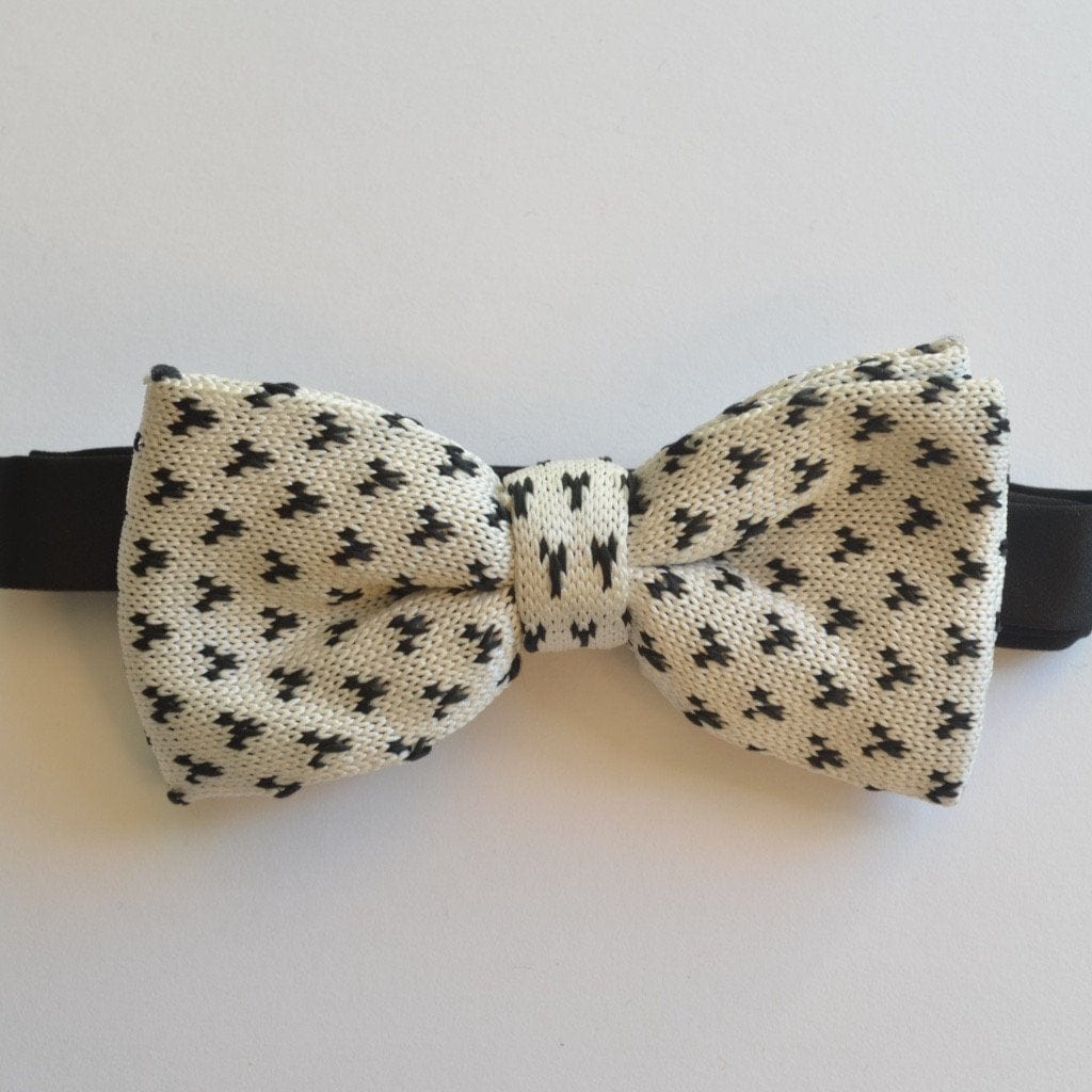 White and Black detailed knit bow tie